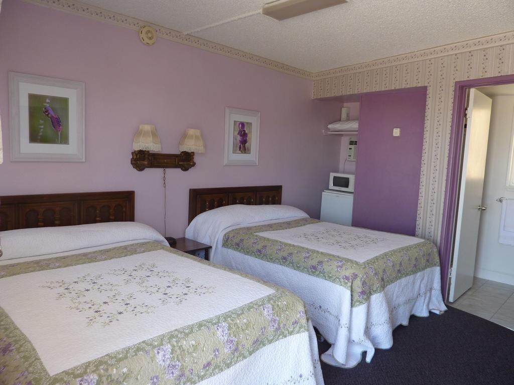 Sugarloaf Mountain Motel Virginia City Pokój zdjęcie